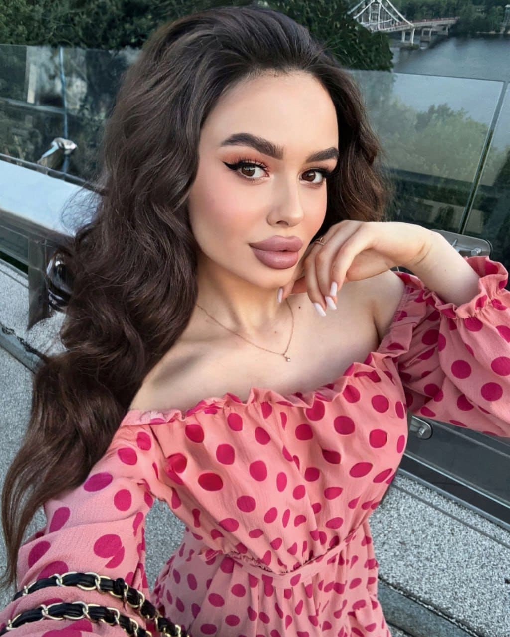 Adriana — photo 1