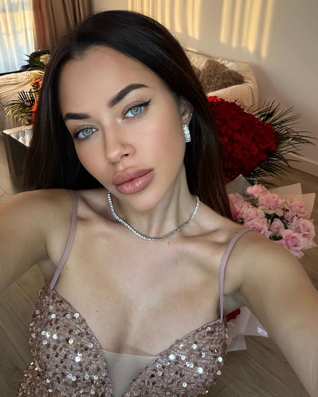 Elvina — photo 1
