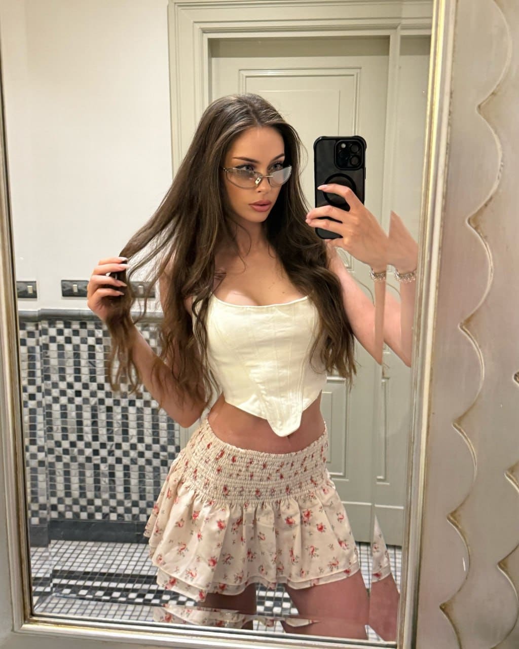 Amelia — photo 2