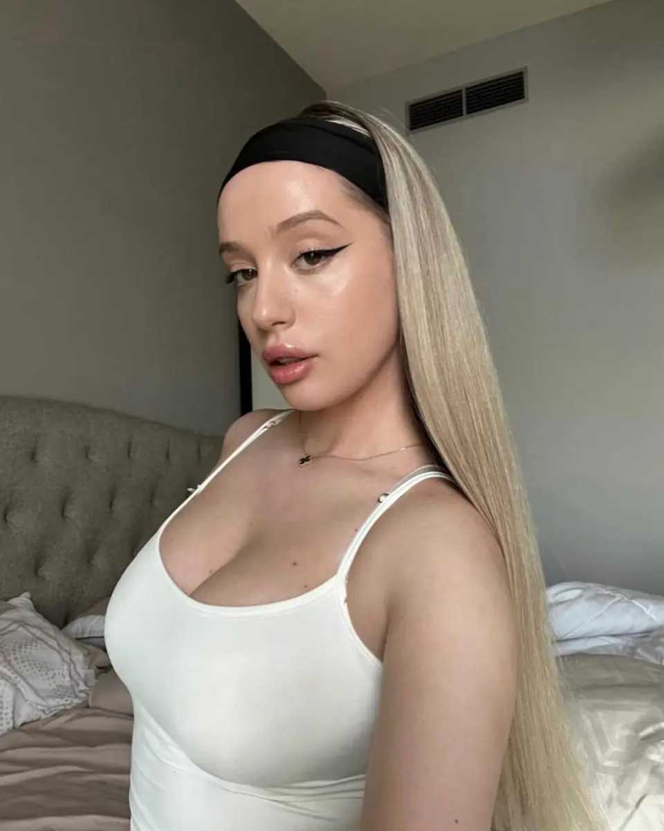 Мэдисон эскорт в городе Москва